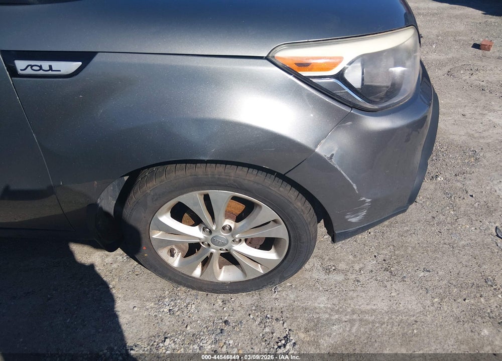 2015 KIA SOUL + VIN: KNDJP3A53F7115400