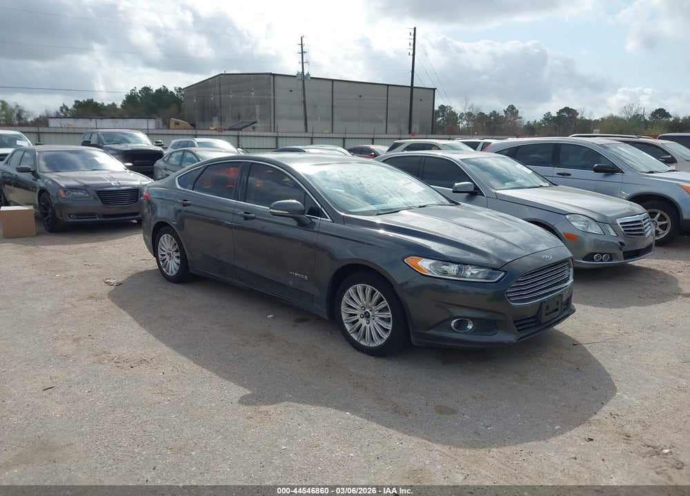 2015 FORD FUSION HYBRID SE VIN: 3FA6P0LUXFR257119