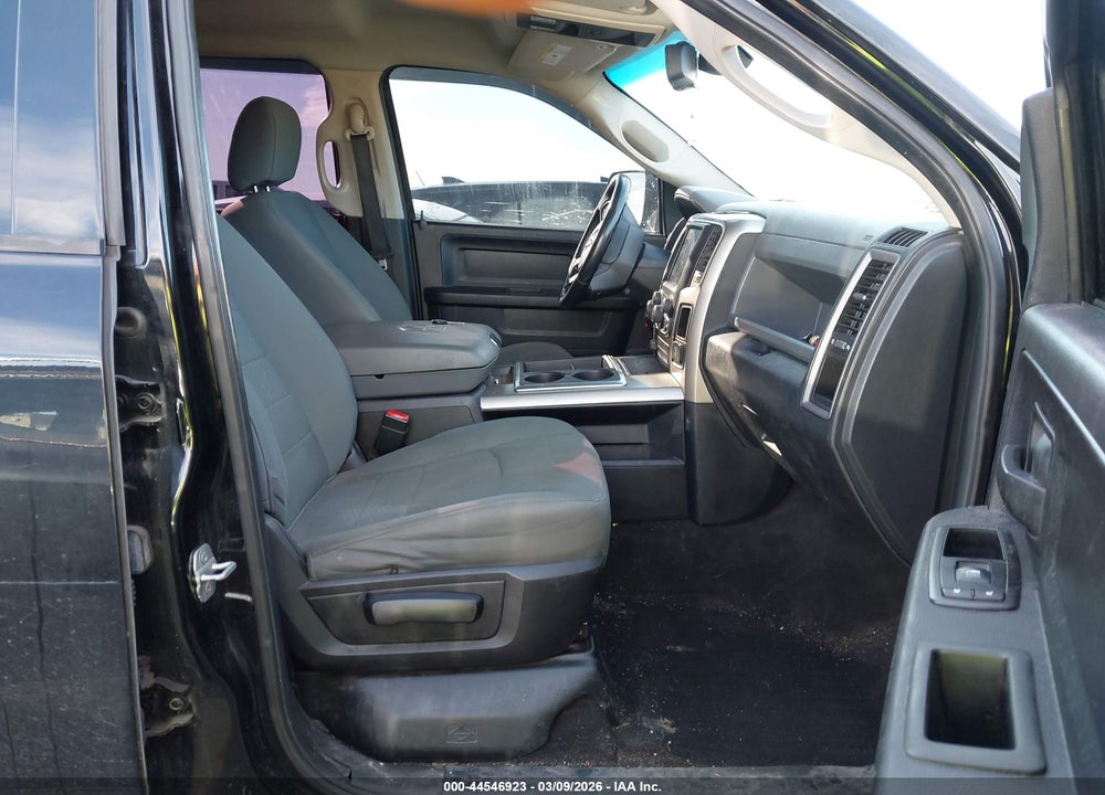 2014 RAM 1500 EXPRESS VIN: 1C6RR7FT7ES299819