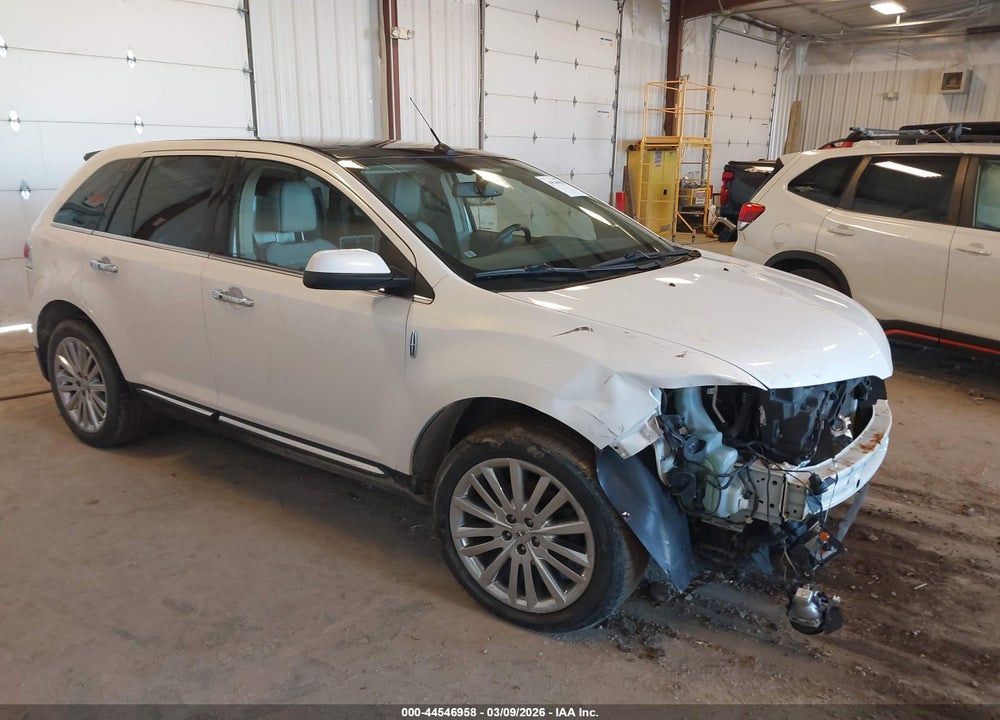 2011 LINCOLN MKX VIN: 2LMDJ8JK4BBJ27526