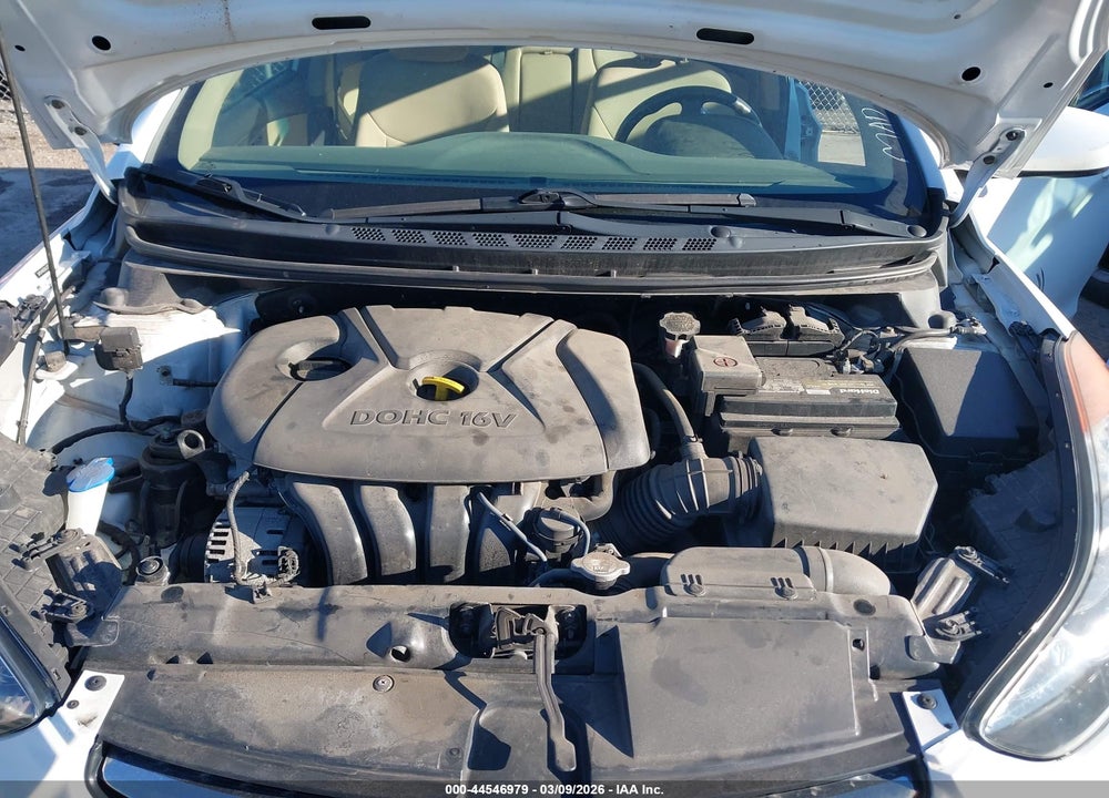2013 HYUNDAI ELANTRA GLS VIN: 5NPDH4AE9DH371887