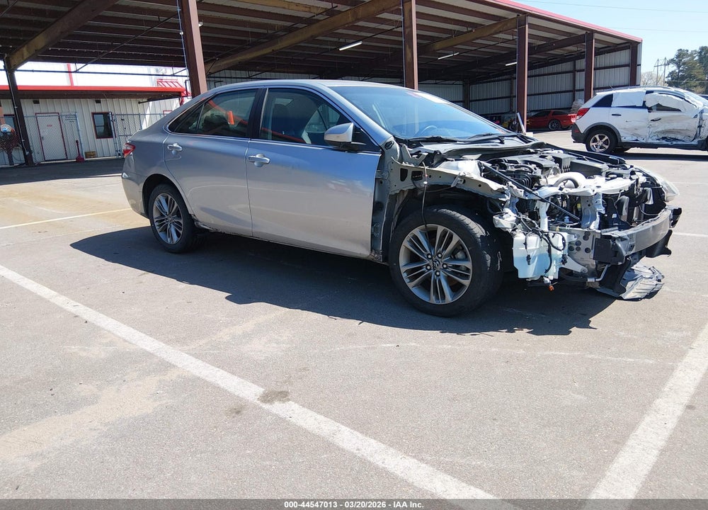 2015 TOYOTA CAMRY SE VIN: 4T1BF1FK3FU030841