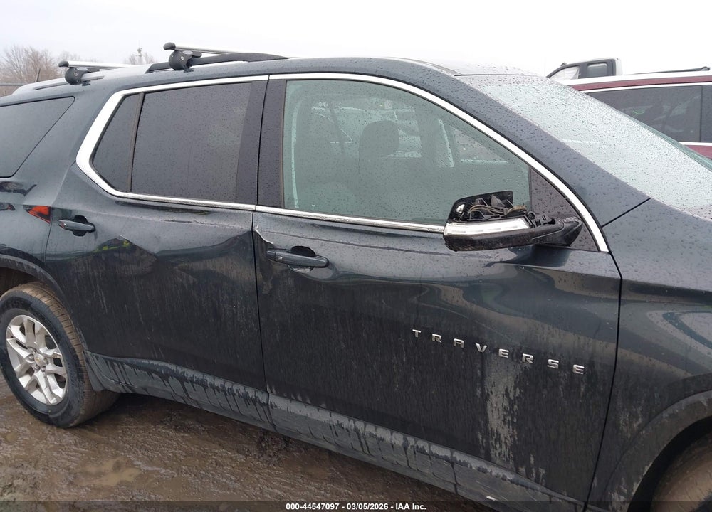 2018 CHEVROLET TRAVERSE 1LT VIN: 1GNERGKW8JJ181048