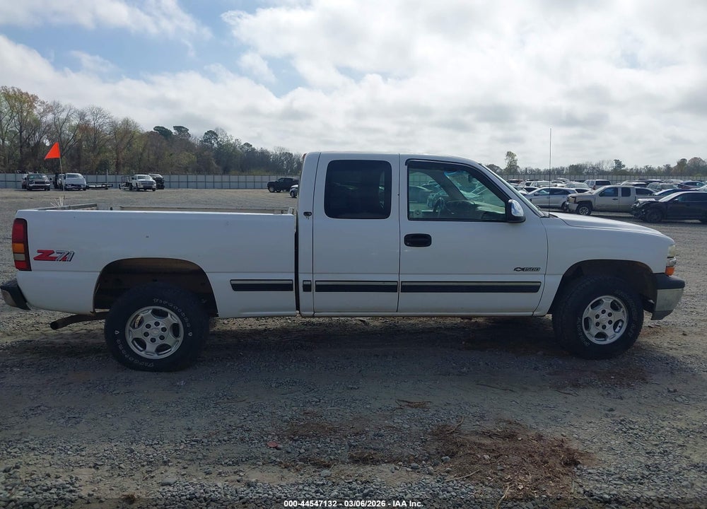 1999 CHEVROLET SILVERADO 1500 LS VIN: 1GCEK19T7XZ141396