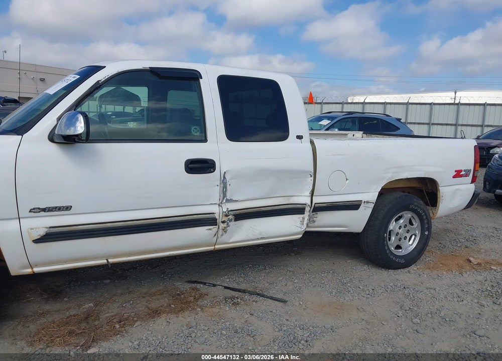1999 CHEVROLET SILVERADO 1500 LS VIN: 1GCEK19T7XZ141396