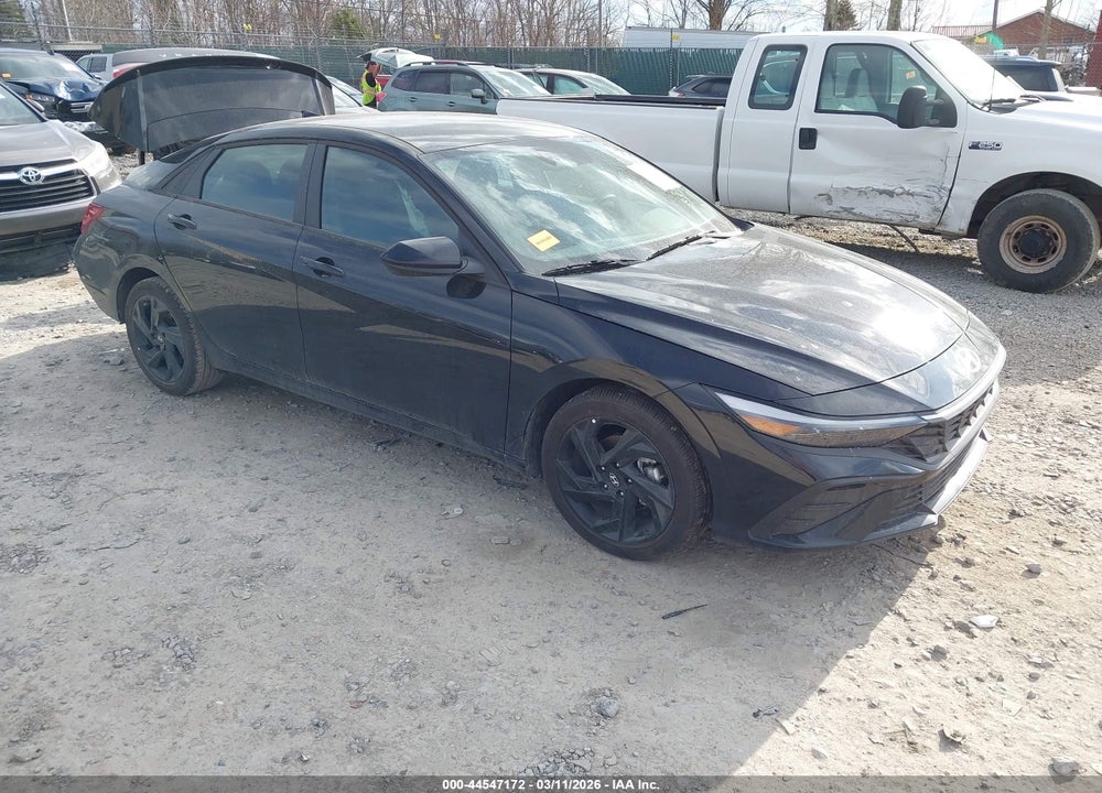 2026 HYUNDAI ELANTRA SEL SPORT VIN: KMHLM4DG5TU115671