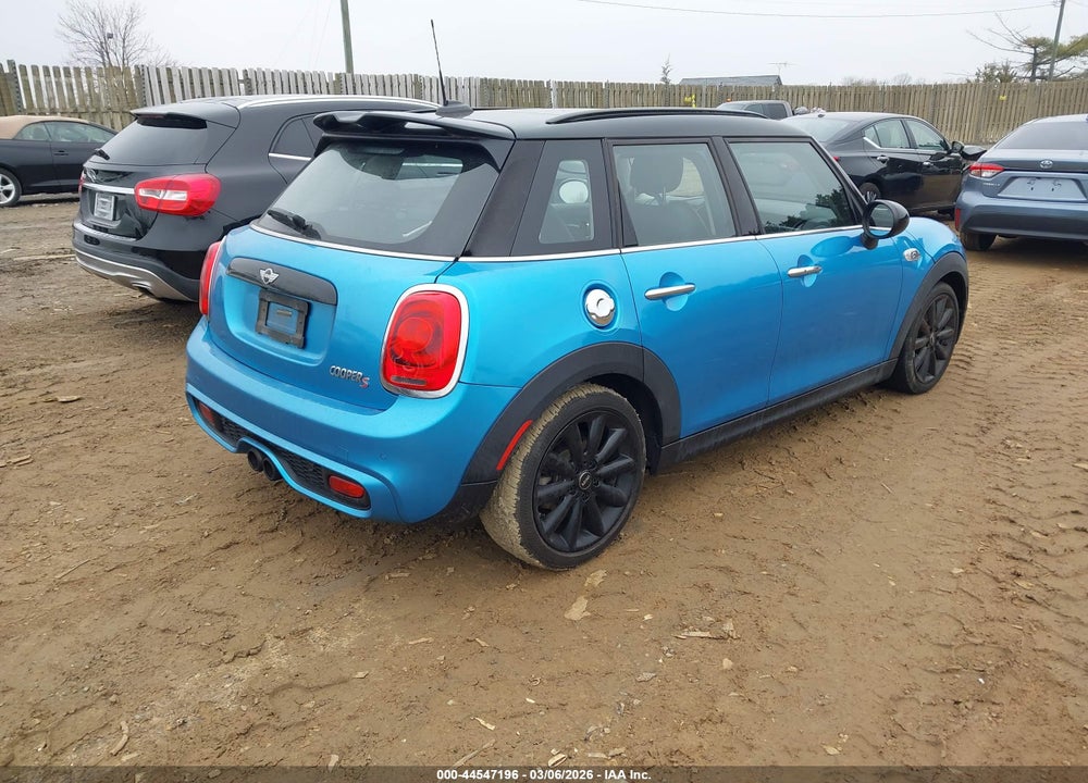 2017 MINI HARDTOP COOPER S VIN: WMWXU3C3XH2F49473