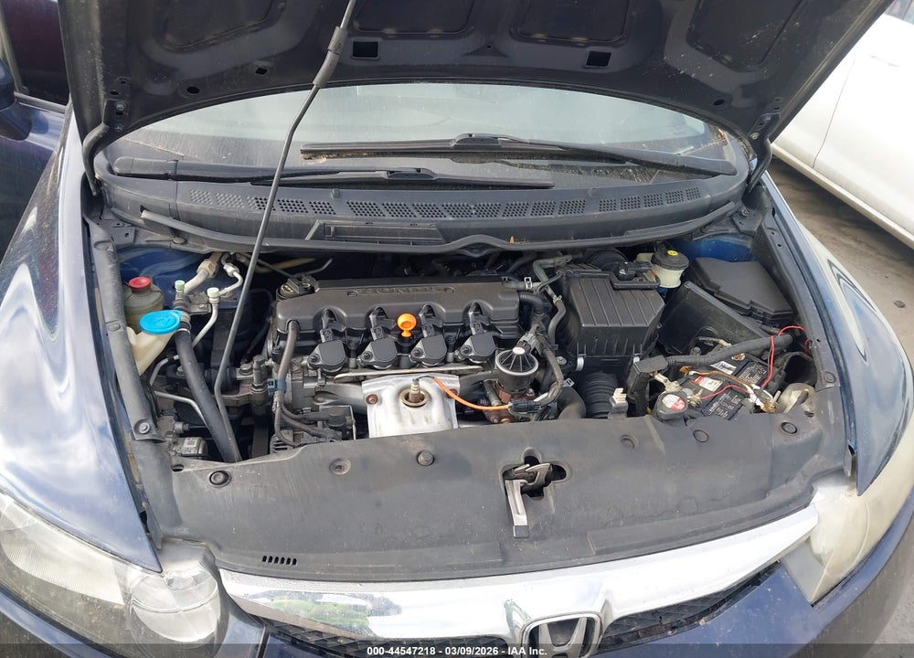 2010 HONDA CIVIC LX VIN: 2HGFA1F55AH558909