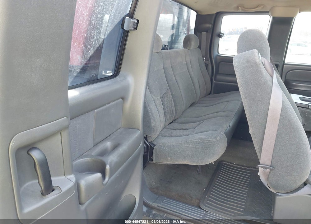 2004 CHEVROLET SILVERADO 1500 LS VIN: 1GCEC19V14Z285195