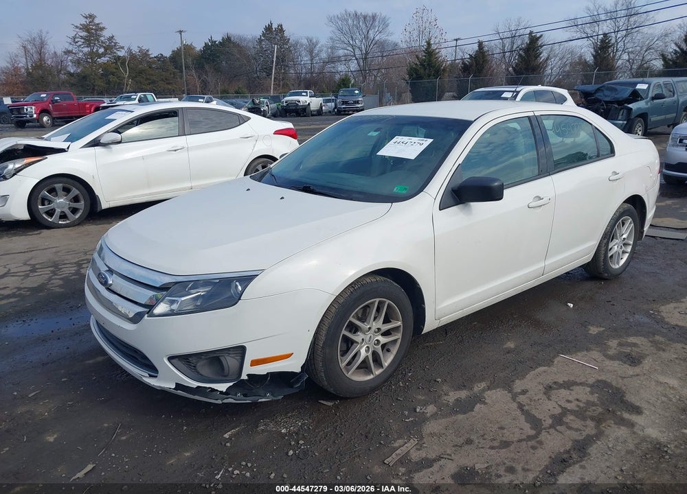 2012 FORD FUSION S VIN: 3FAHP0GA2CR225883