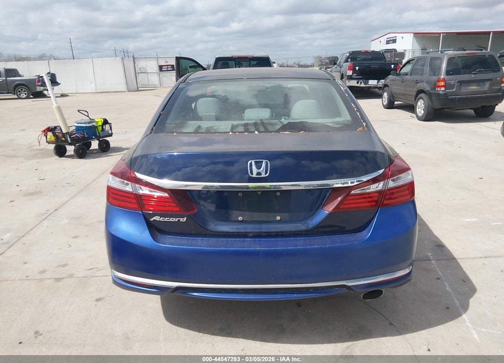 2017 HONDA ACCORD LX VIN: 1HGCR2F39HA007973