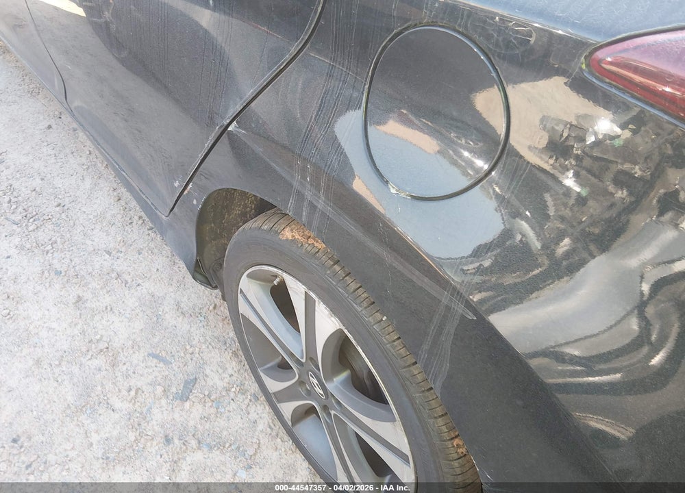2014 HYUNDAI ELANTRA SPORT VIN: KMHDH4AH8EU037945