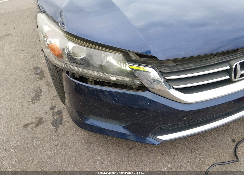 2013 HONDA ACCORD LX VIN: 1HGCR2F35DA032752