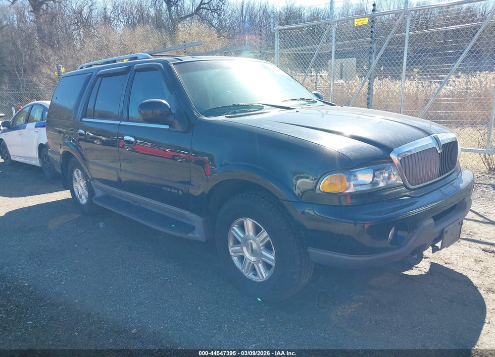 2002 LINCOLN NAVIGATOR VIN: 5LMFU28R02LJ12868