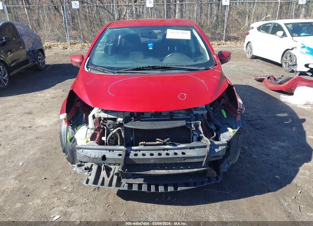 2015 NISSAN VERSA NOTE VIN: 3N1CE2CP2FL422580