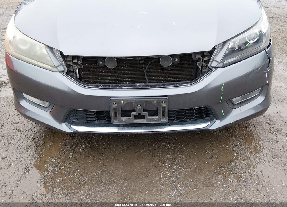 2013 HONDA ACCORD EX VIN: 1HGCR2F73DA066739