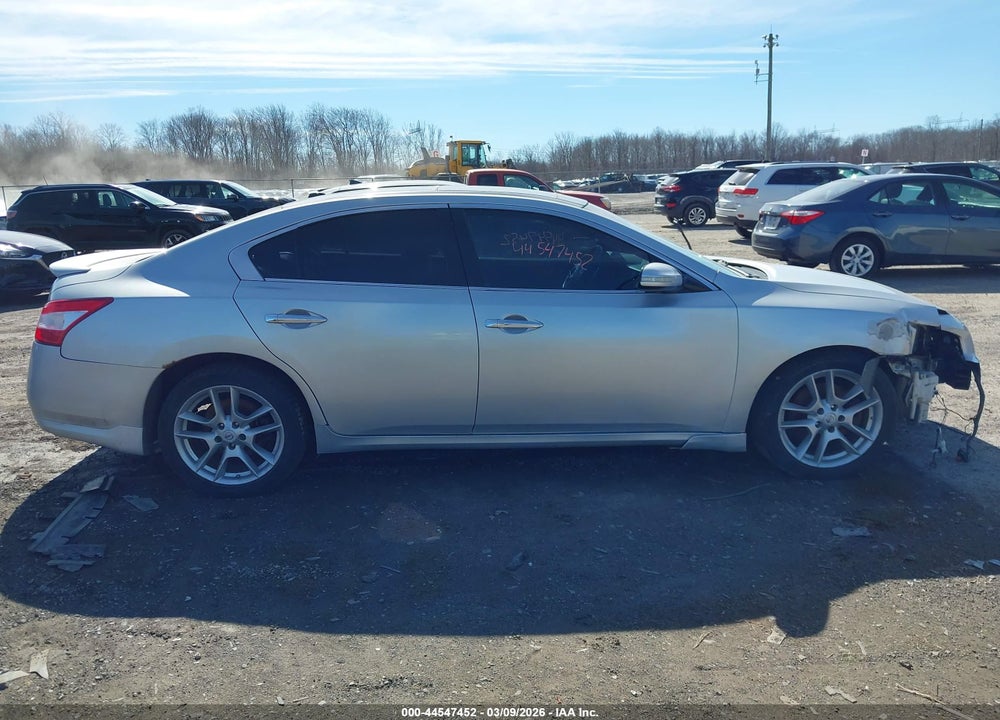 2010 NISSAN MAXIMA 3.5 SV VIN: 1N4AA5APXAC803401