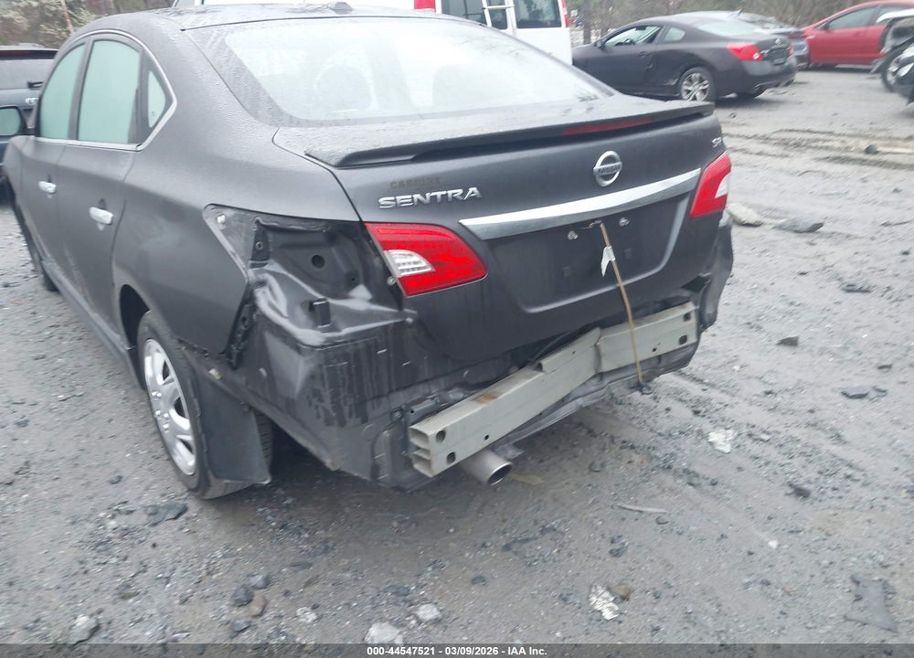2015 NISSAN SENTRA SR VIN: 3N1AB7AP7FY338466