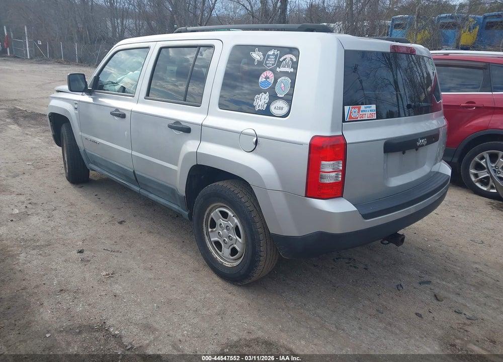 2011 JEEP PATRIOT SPORT VIN: 1J4NT1GA8BD155578