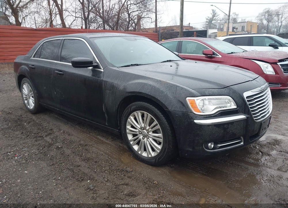 2013 CHRYSLER 300 MOTOWN VIN: 2C3CCARG2DH634104