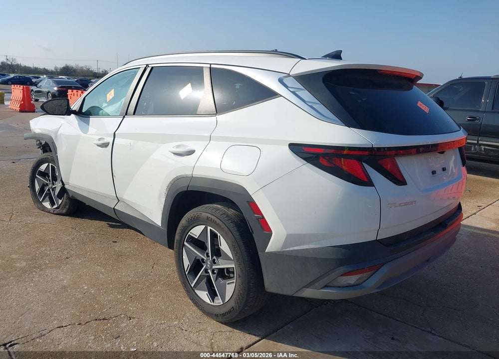 2025 HYUNDAI TUCSON SEL VIN: 5NMJBCDEXSH548628