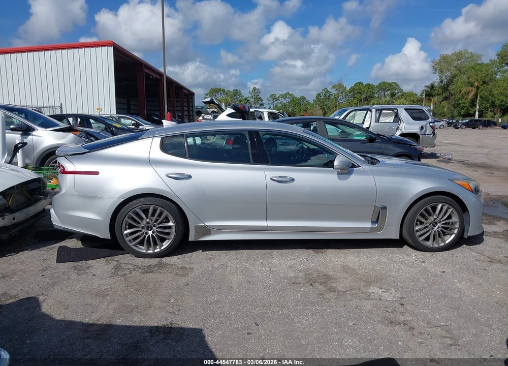 2018 KIA STINGER VIN: KNAE15LA2J6032755