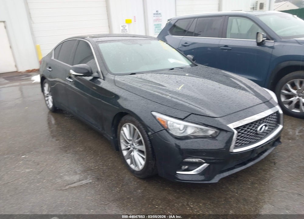 2018 INFINITI Q50 3.0T LUXE VIN: JN1EV7AR0JM433456