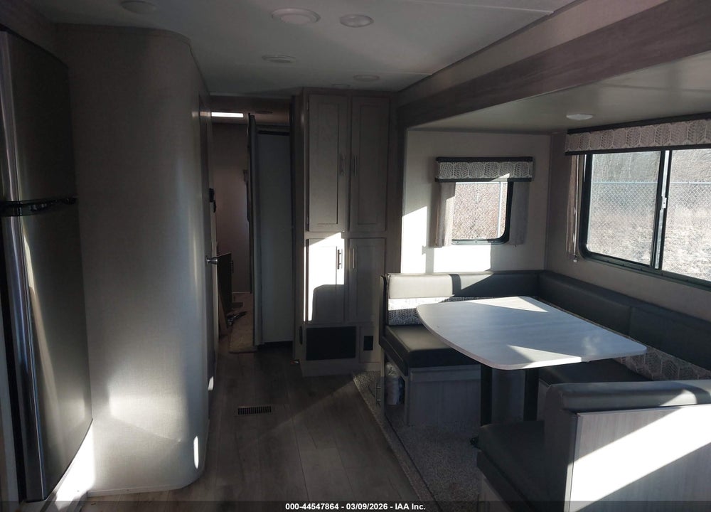 2022 COACHMEN CATALINA VIN: 5ZT2CAXB0NX025832