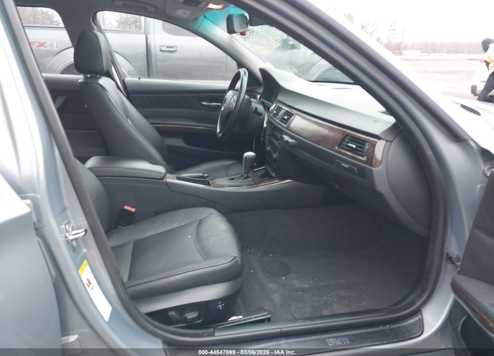 2006 BMW 325I VIN: WBAVB13576KR64067