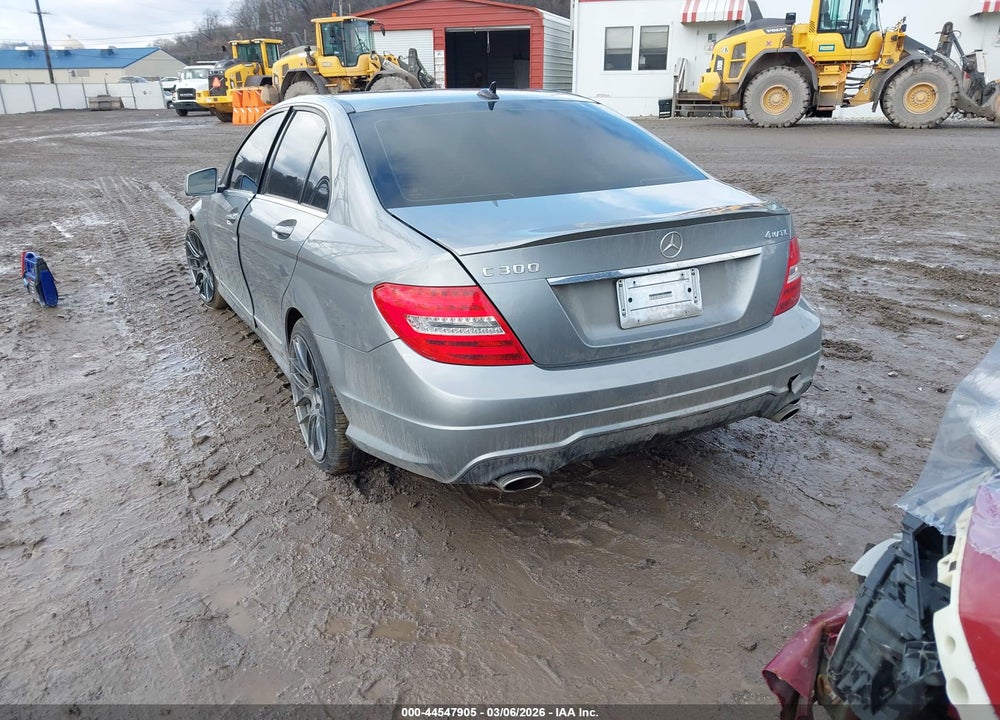 2014 MERCEDES-BENZ C 300 SPORT 4MATIC VIN: WDDGF8AB8EG220387