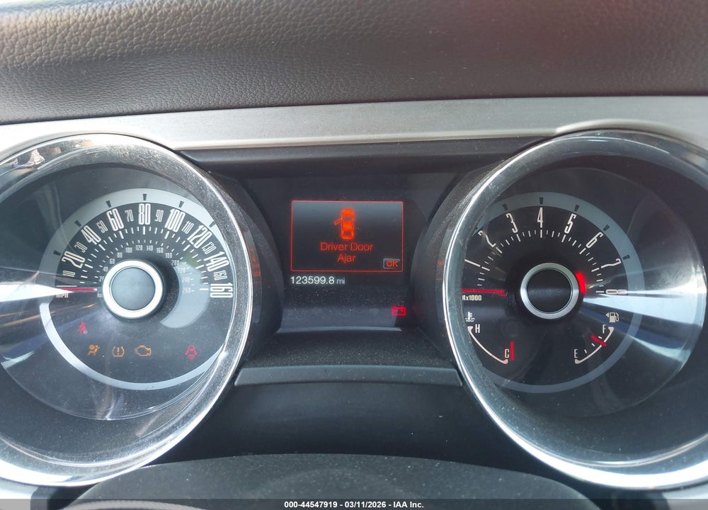 2013 FORD MUSTANG V6 PREMIUM VIN: 1ZVBP8AM0D5274860