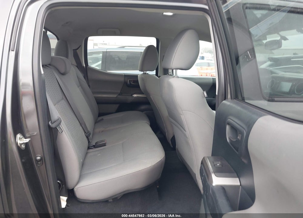 2016 TOYOTA TACOMA SR5 V6 VIN: 3TMDZ5BN5GM003089