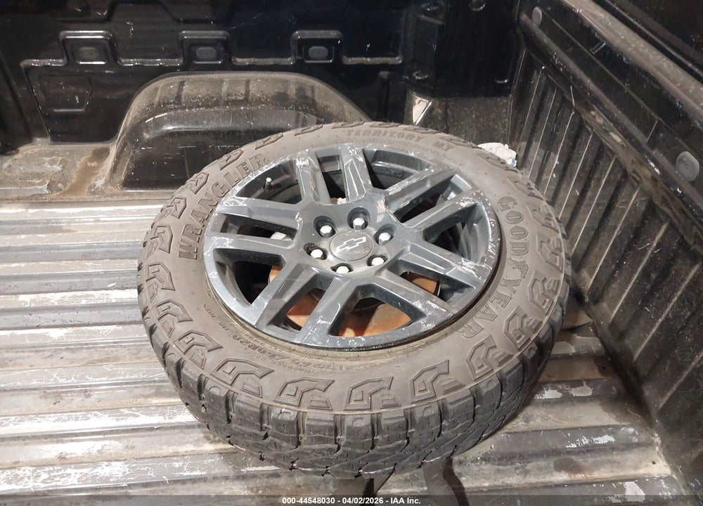 2022 CHEVROLET SILVERADO 1500 4WD  SHORT BED LT TRAIL BOSS VIN: 3GCPDFEK3NG649309