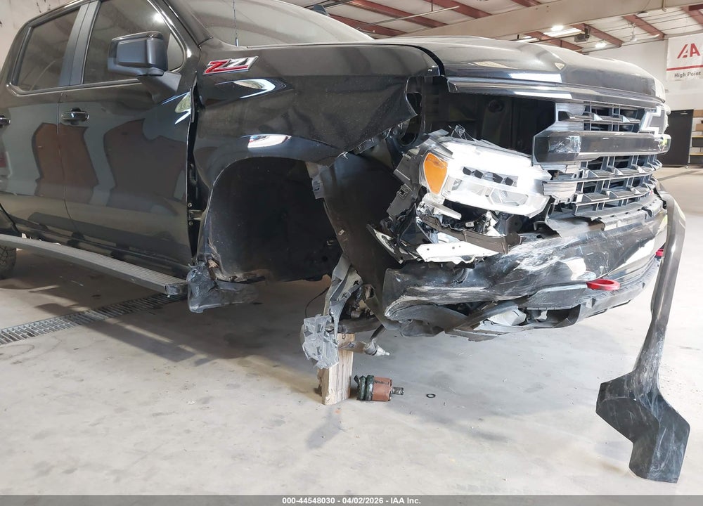 2022 CHEVROLET SILVERADO 1500 4WD  SHORT BED LT TRAIL BOSS VIN: 3GCPDFEK3NG649309
