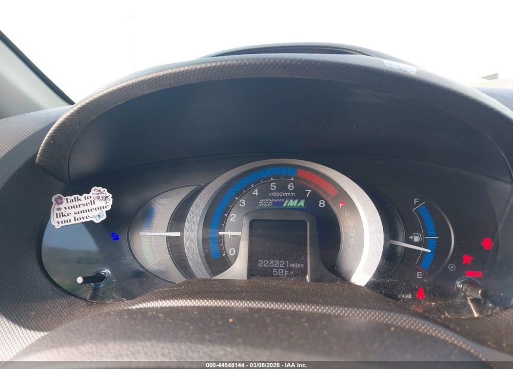 2011 HONDA INSIGHT LX VIN: JHMZE2H50BS011011
