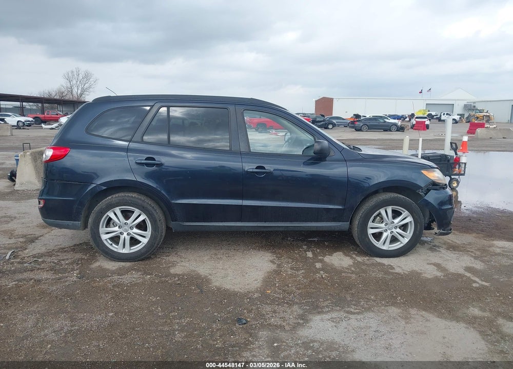 2010 HYUNDAI SANTA FE GLS VIN: 5NMSG3AB7AH396533