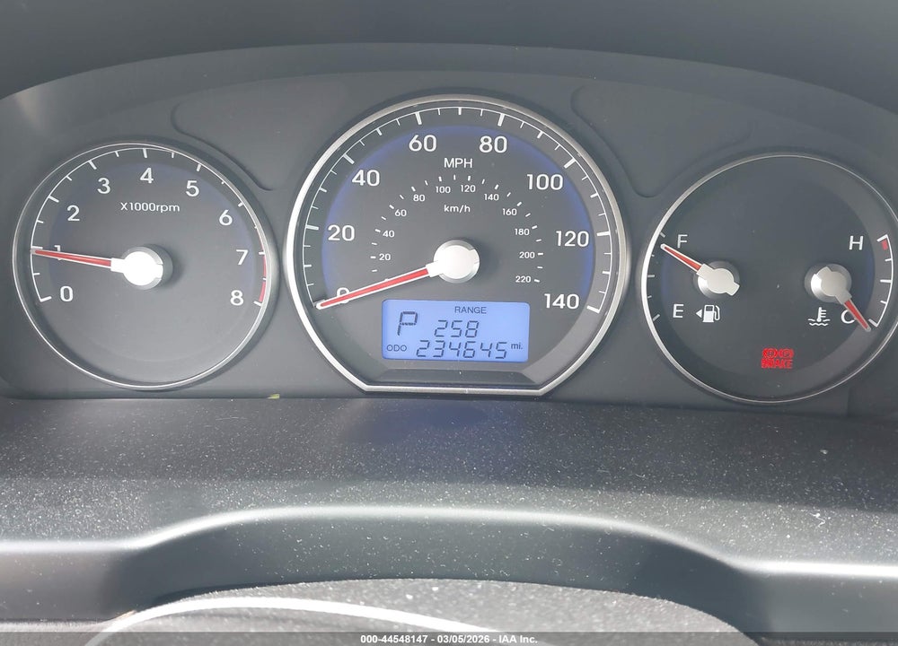 2010 HYUNDAI SANTA FE GLS VIN: 5NMSG3AB7AH396533