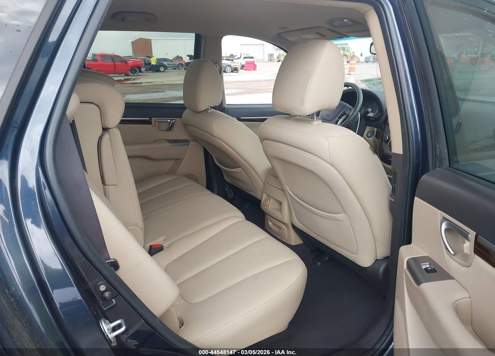 2010 HYUNDAI SANTA FE GLS VIN: 5NMSG3AB7AH396533