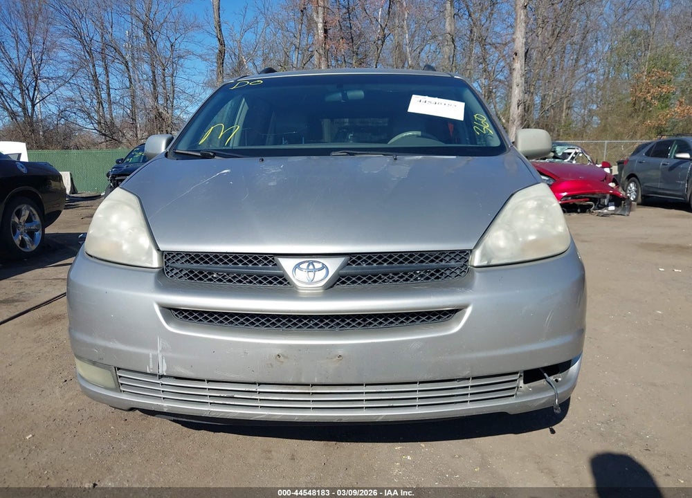 2004 TOYOTA SIENNA XLE VIN: 5TDZA22C34S005316