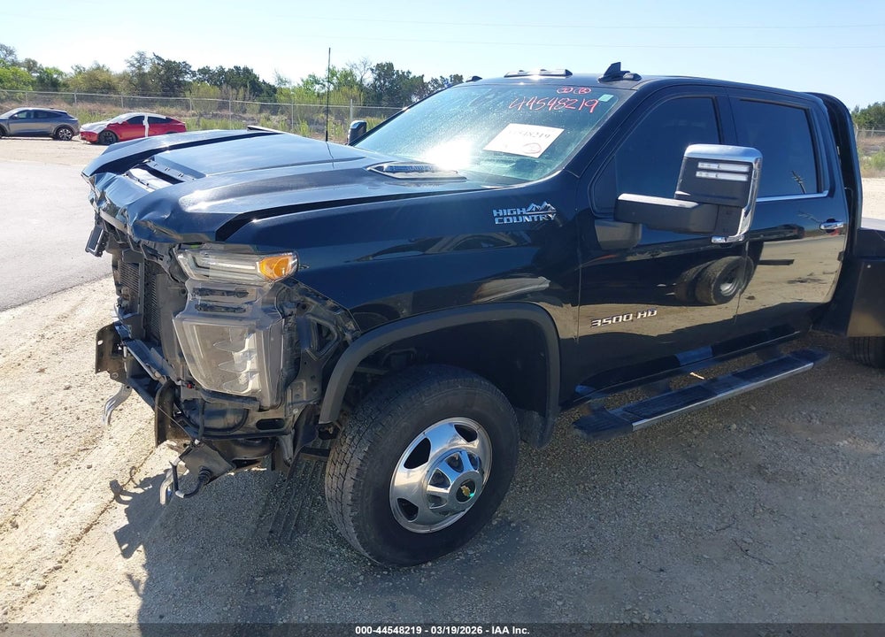 2021 CHEVROLET SILVERADO 3500HD 4WD  LONG BED HIGH COUNTRY VIN: 1GC4YVEY4MF214739