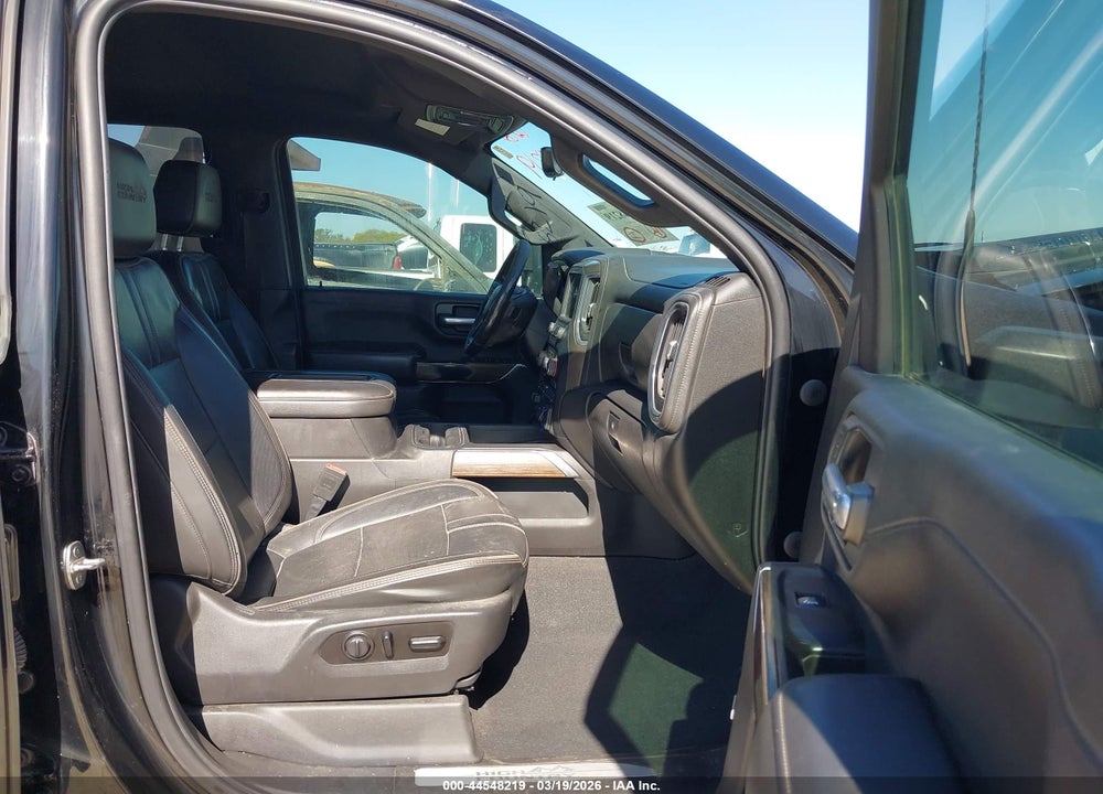 2021 CHEVROLET SILVERADO 3500HD 4WD  LONG BED HIGH COUNTRY VIN: 1GC4YVEY4MF214739
