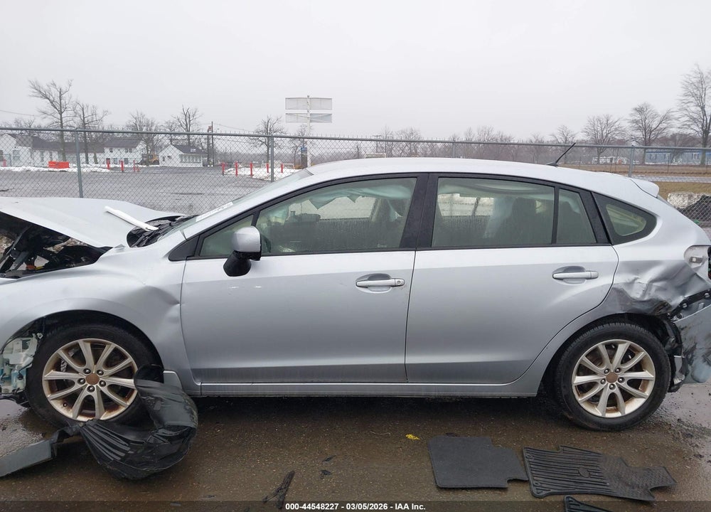 2014 SUBARU IMPREZA 2.0I PREMIUM VIN: JF1GPAC63E8269141