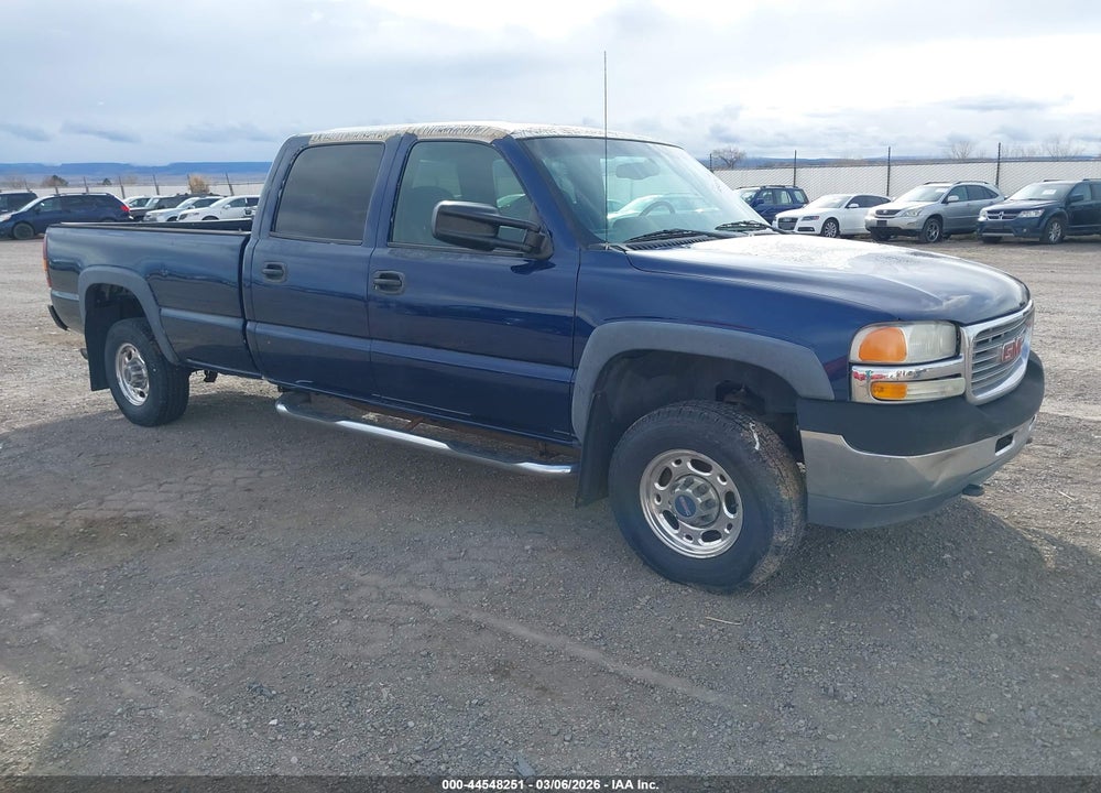 2002 GMC SIERRA 2500HD SLE VIN: 1GTHK23102F158139