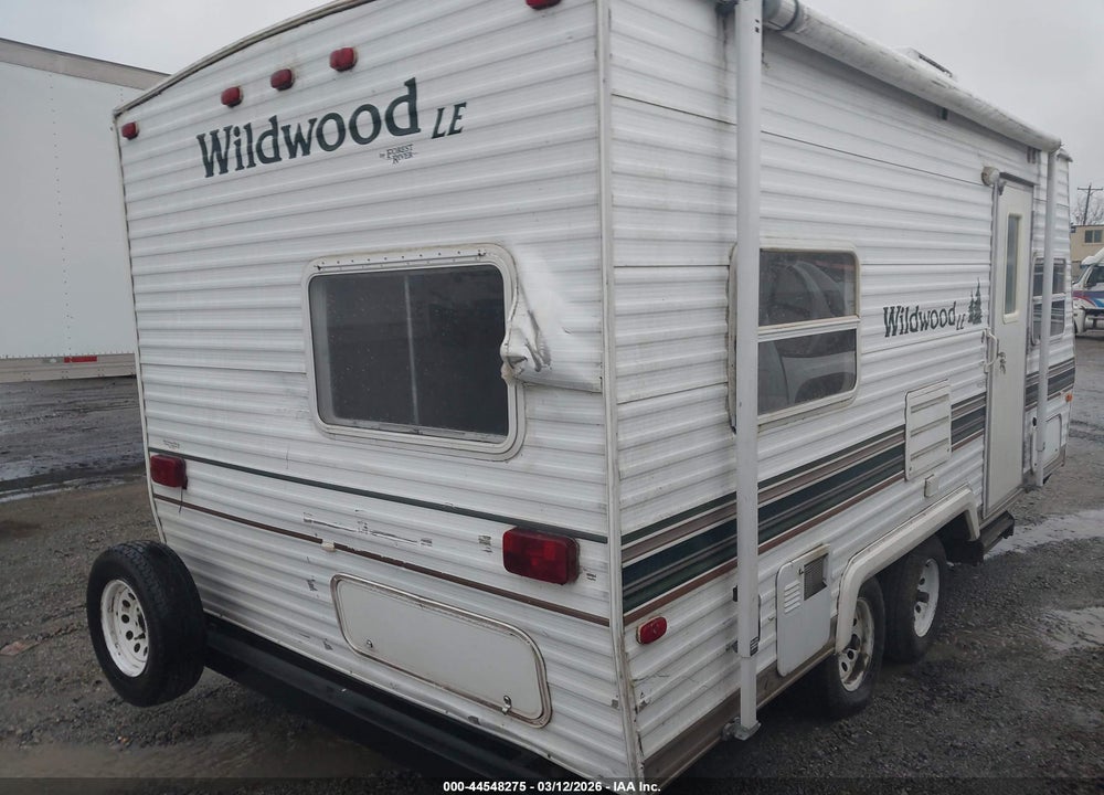 2005 FOREST RIVER WILDWOOD VIN: 4X4TWDU255R333094