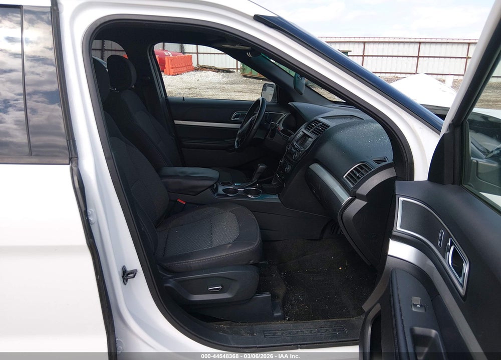 2017 FORD EXPLORER XLT VIN: 1FM5K7D86HGC18032