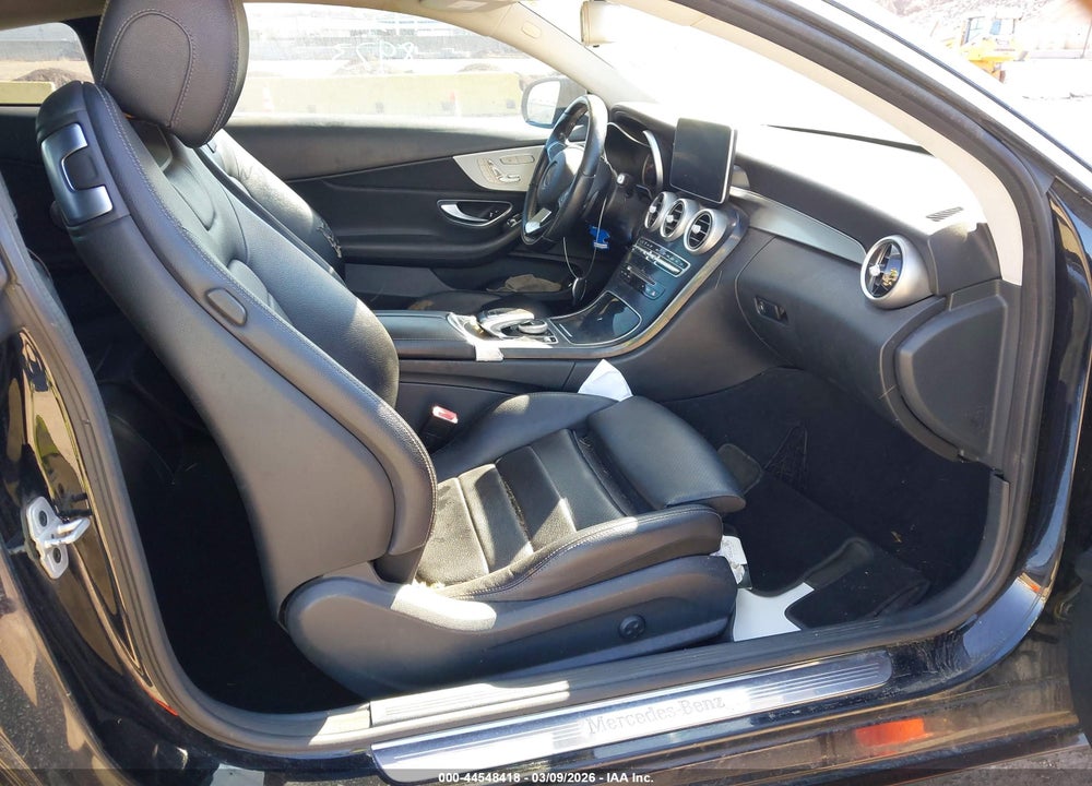 2017 MERCEDES-BENZ C 300 4MATIC VIN: WDDWJ4KB2HF414828