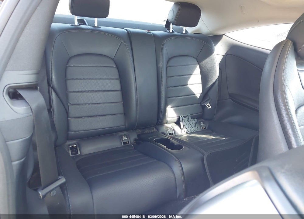 2017 MERCEDES-BENZ C 300 4MATIC VIN: WDDWJ4KB2HF414828