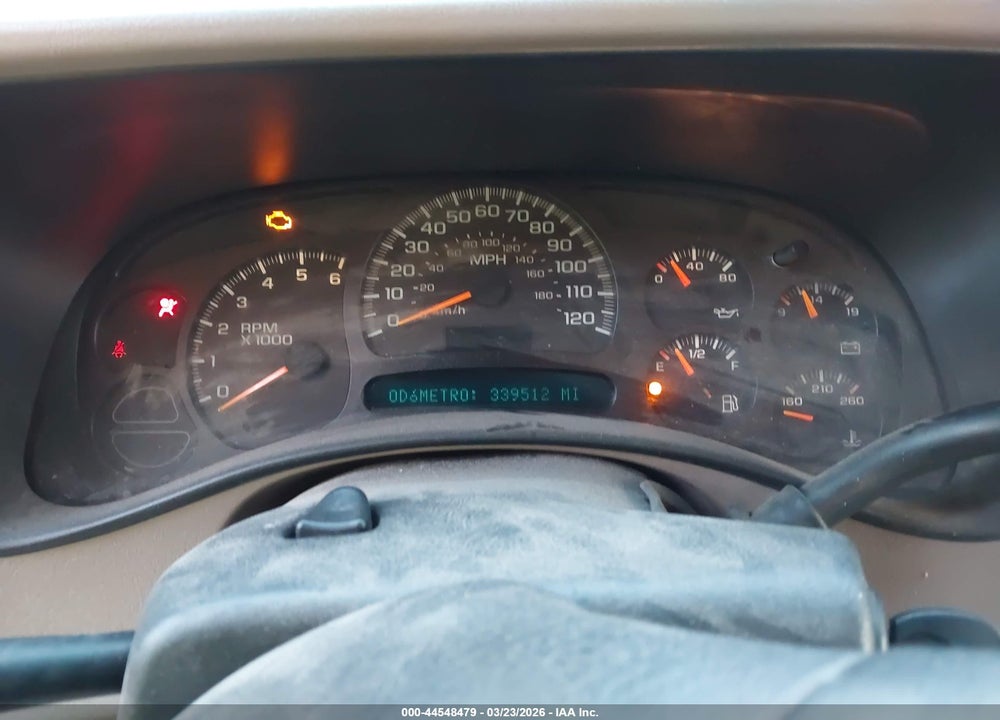 2005 GMC YUKON SLT VIN: 1GKEC13TX5R138919