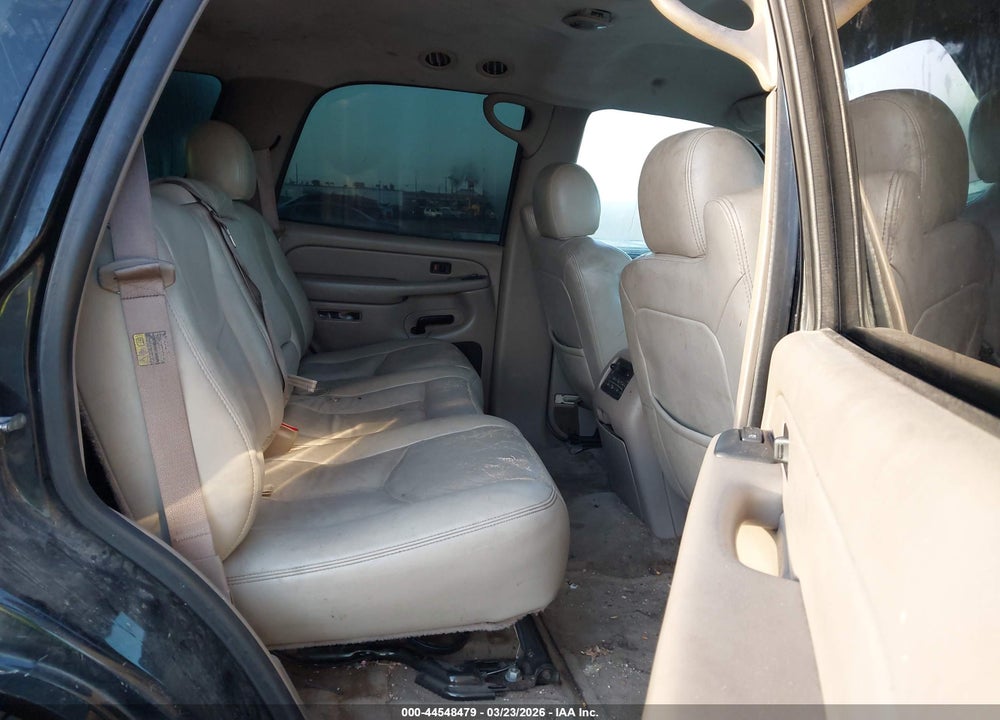 2005 GMC YUKON SLT VIN: 1GKEC13TX5R138919