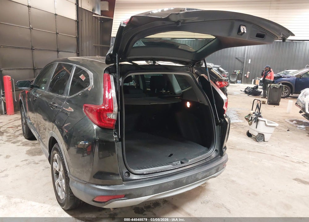 2018 HONDA CR-V EX VIN: 2HKRW2H58JH696631